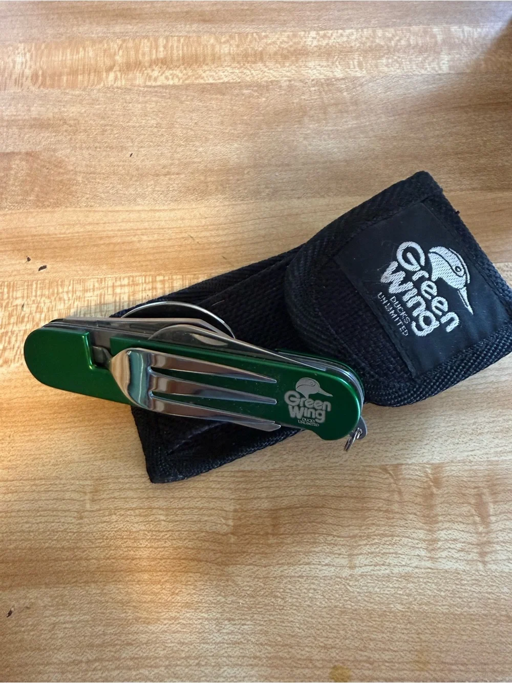 Green Wing Branded Green Multi-Tool and Ducks Unlimited Membership Pins !